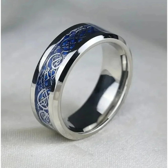 Dragon Stainless Steel Ring Size 9 - Picture 1 of 4